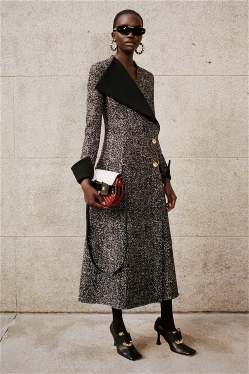 Women Formal Wear Designers - 女性用ピンストライプのロングオーバーコート,厚手のスーツブレザー,ウールのトレンチコート,デザイナージャケット,足首までの長さ,カスタマイズされたウエディングドレス