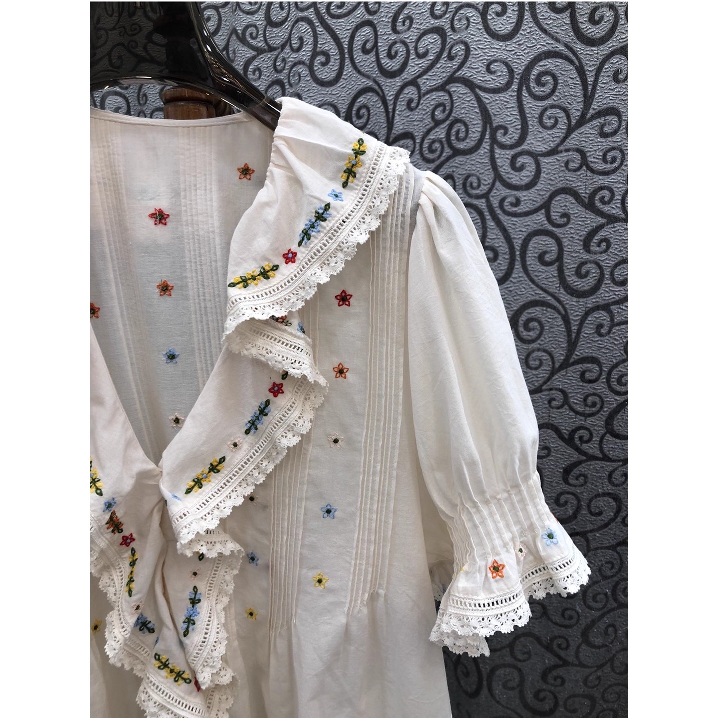 綿100%シャツ 2025年秋ファッションスタイル レディー - Silk Blouse Button のレビューと価格