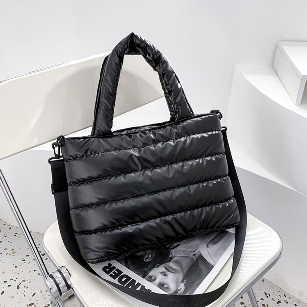 レディース パファートートバッグ キルティング パフィーハン - Shoulder Bag Structured のレビューと価格