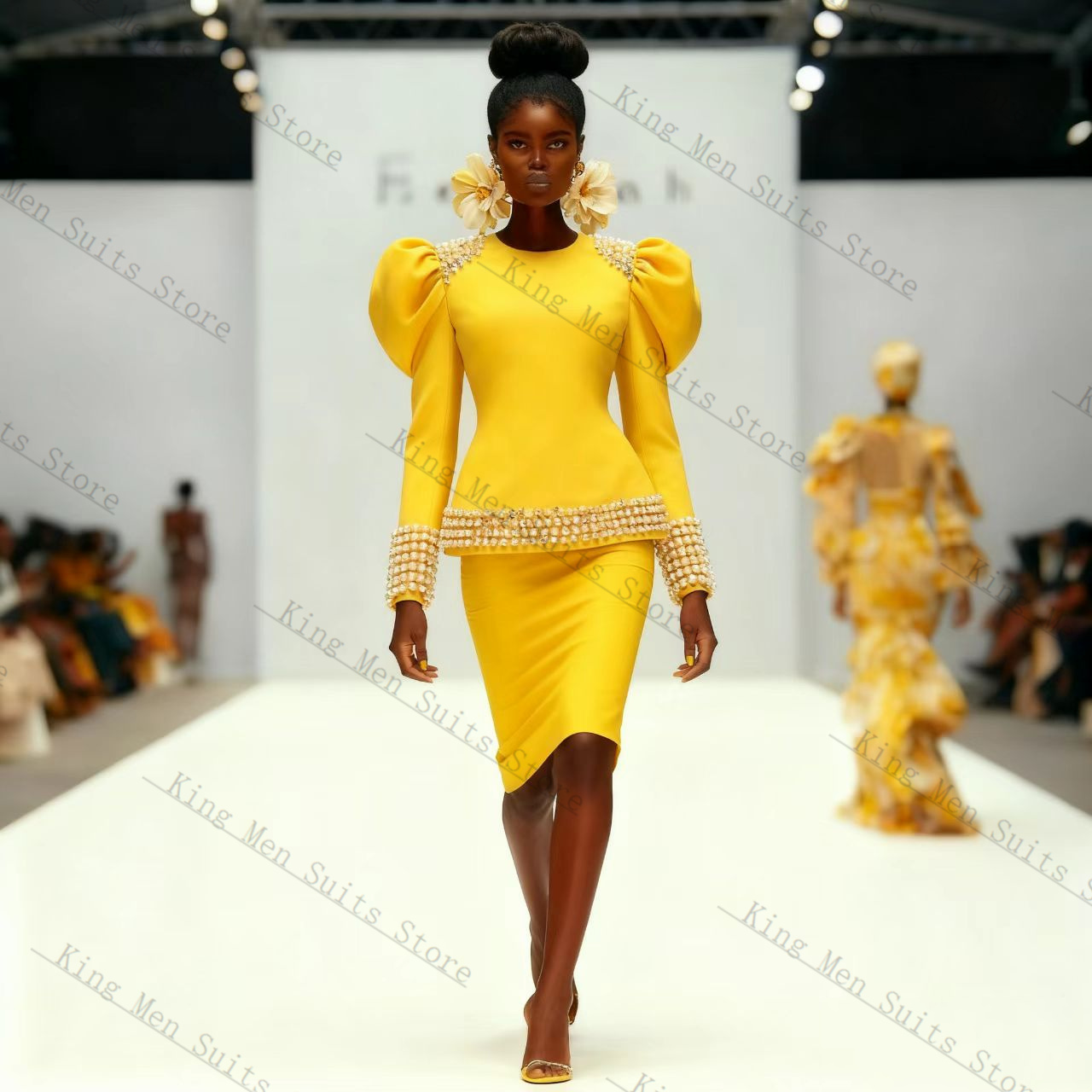 イエローブラック女性スーツセット 2 個ブレザー + ショー - Yellow Formal Wear Women のレビューと価格